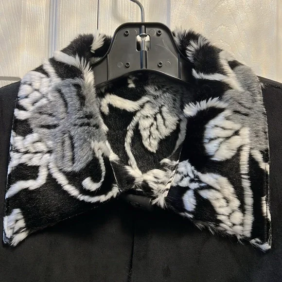 Reversible jacket. SOLD - Picture 4 of 10